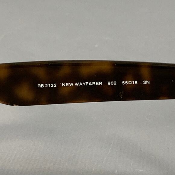 RAY-BAN New Wayfarer Brown Tortoiseshell Acetate Eyewear Frames - Picture 5 of 7